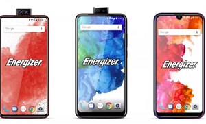 Energizer đang sản xuất chiếc điện thoại có camera pop-up, pin 18.000mAh, màn hình gập được