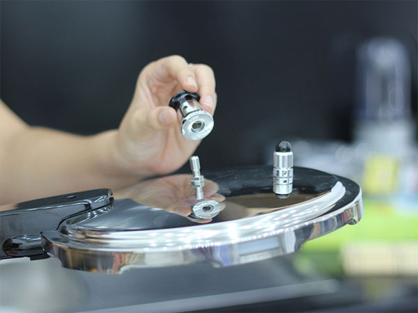 Vệ sinh van xả áp