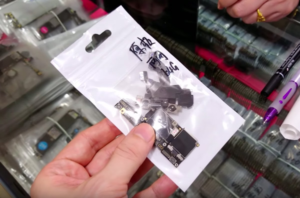 Bo mạch chủ (mainboard) với bộ nhớ 64 GB