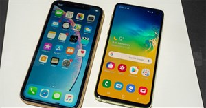 So sánh Galaxy S10E và iPhone XR: Đâu là mẫu flagship đáng để chi tiền?