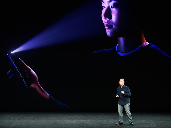 Apple giới thiệu công nghệ nhận diện gương mặt Face ID trên iPhone X