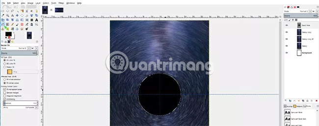 Hình elip trong ví dụ có kích thước khoảng 750×750pixel