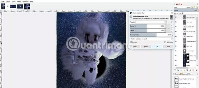 Filters > Blur > Zoom Motion Blur