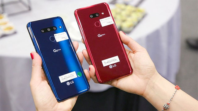Smartphone có thiết kế đẹp nhất: LG G8 Red Edition