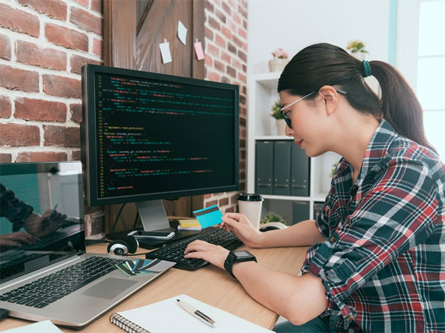 Lập trình viên Front end