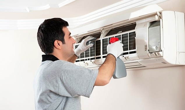Vệ sinh điều hòa định kỳ giúp tiết kiệm điện