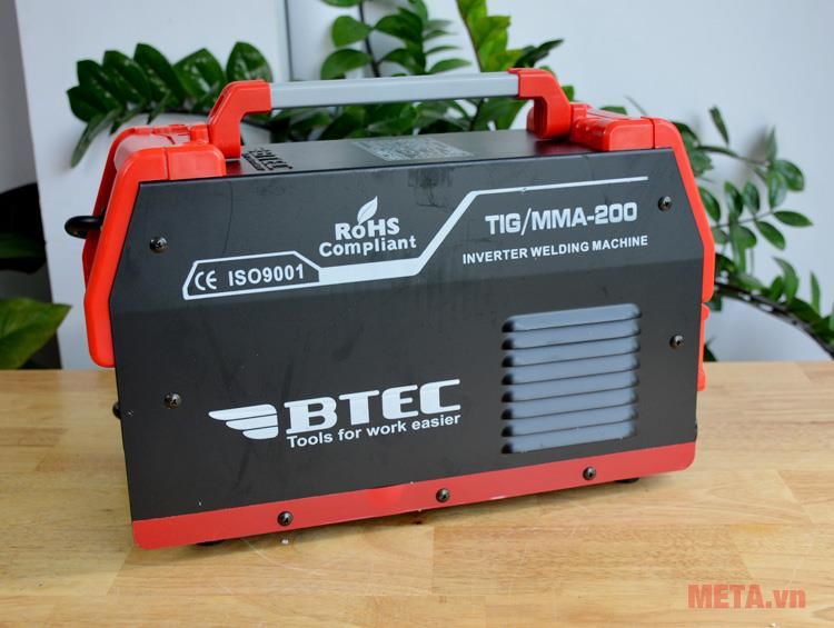 Máy hàn điện tử mini gia đình BTEC TIG/MMA 200 Pro