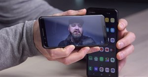 Giống iPhone X, mở khóa khuôn mặt trên Galaxy S10 dễ dàng bị đánh lừa bởi ảnh tĩnh hoặc video