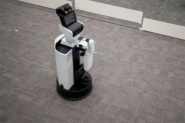 Robot hỗ trợ giao hàng