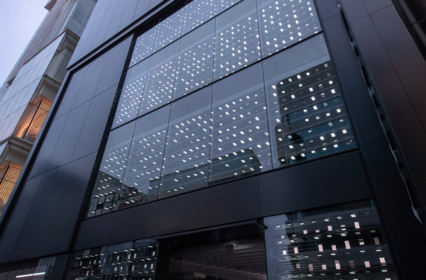 Cửa hàng cao cấp của Samsung được trang trí bằng 1000 chiếc smartphone Galaxy 2