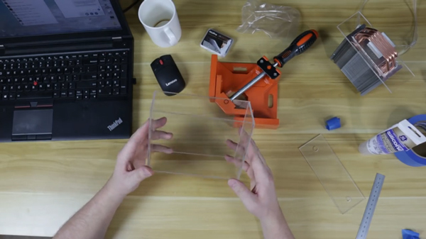 Tạo ra cái hộp nhựa 2