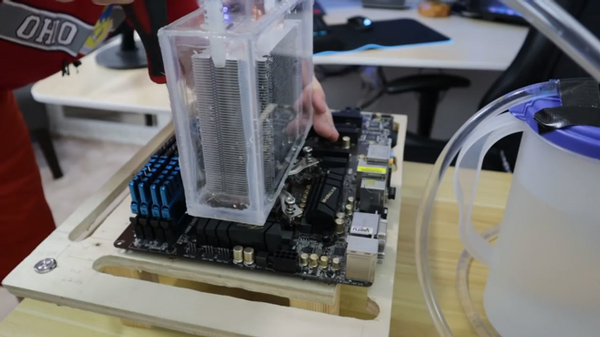 James đã phát hiện ra vấn đề và đã nhanh chóng khắc phục