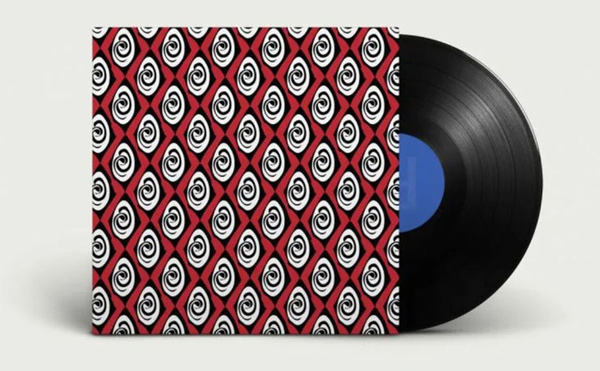 Sau khi đã vẽ trên giấy, người dùng có thể lập tức xem lại, tiếp tục chỉnh sửa hoặc thực hiện in ấn tác phẩm của mình trên máy tính