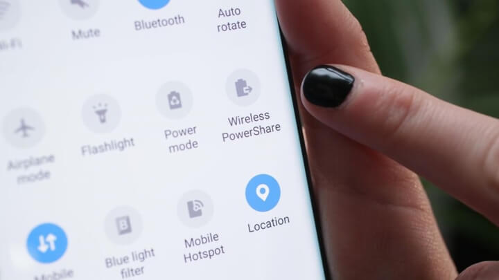  Tính năng "Wireless PowerShare" 