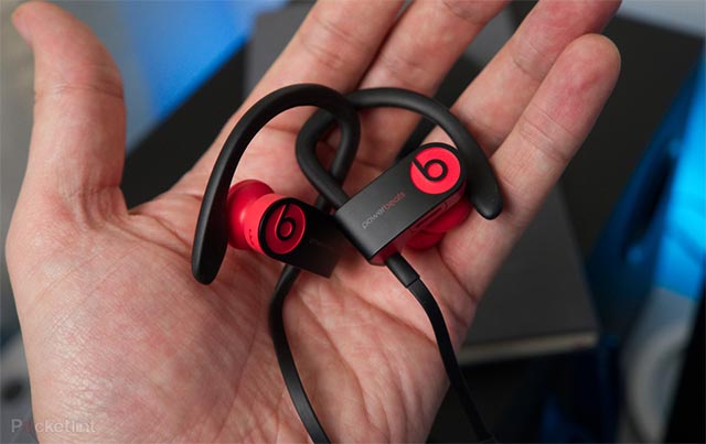 Về chất âm trên Beats Powerbeats 3, chỉ có thể nhận xét bằng một câu duy nhất: Bass, bass ở khắp mọi nơi