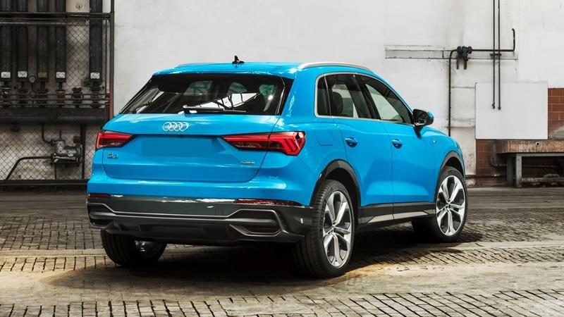 Xe AUDI Q3 3