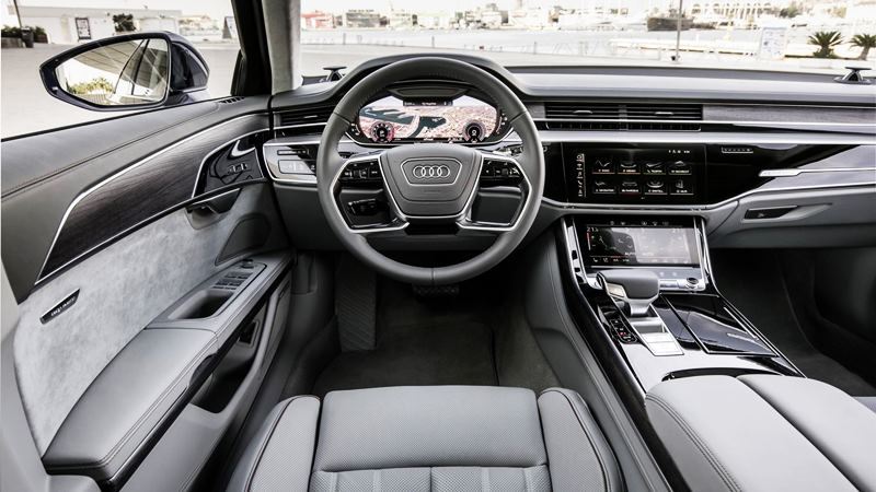 Audi A8 2019 6