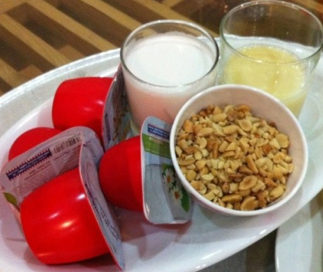 Nguyên liệu làm kem chuối 3