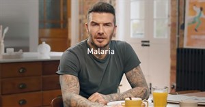 David Beckham trong video này có thể nói 9 thứ tiếng nhưng điều đó lại khiến người xem hoảng sợ