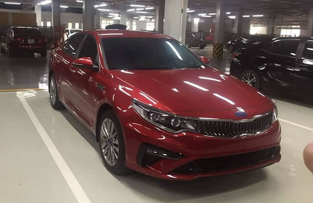 KIA Optima 2019 3