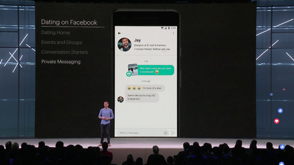 Người dùng có thể thoải mái nhắn tin cho nhau