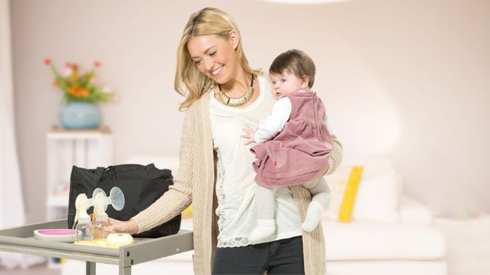 máy hút sữa - trợ thủ đắc lực của mẹ