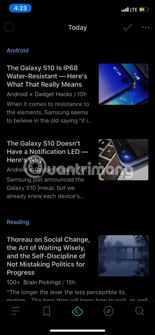 Chế độ Dark Mode của Feedly khá đơn giản