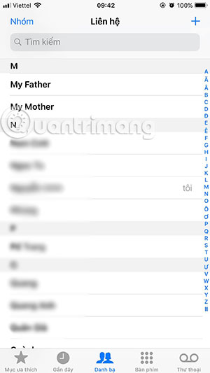 iPhone Contacts 