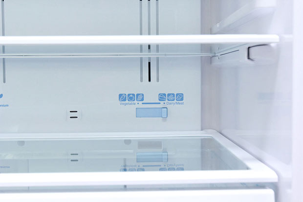 Tủ lạnh Hitachi 365 lít r-vg440pgv3 gbk 2 cửa 7