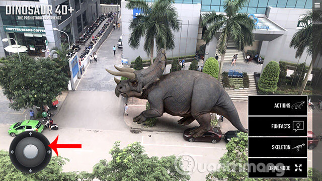 Di chuyển khủng long