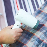 Cách làm phẳng quần áo không cần bàn ủi bàn là đơn giản nhất