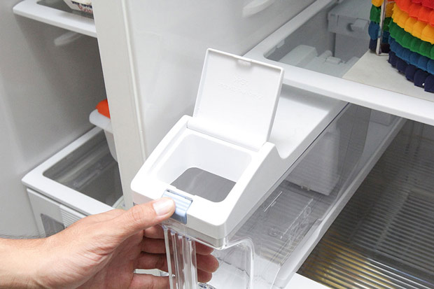 Tủ lạnh Hitachi 584 lít r-m700gpgv2 Side by side 3 cửa 8