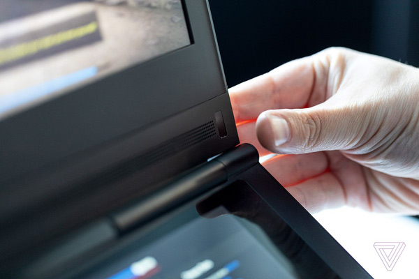 Gaming laptop hai màn hình Honeycomb Glacier 9