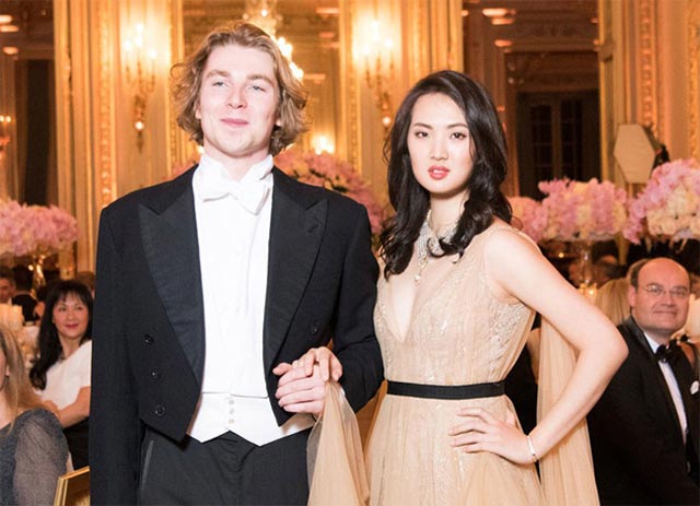 Le Bal des Débutantes là bữa tiệc thường có sự góp mặt của các “công tử, tiểu thư” trong giới siêu giàu