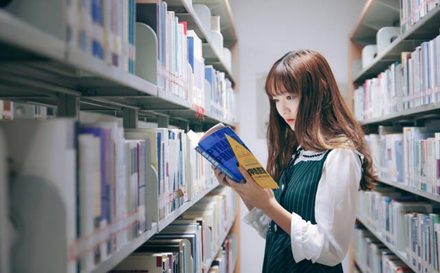 Hình nền sách cho máy tính 22