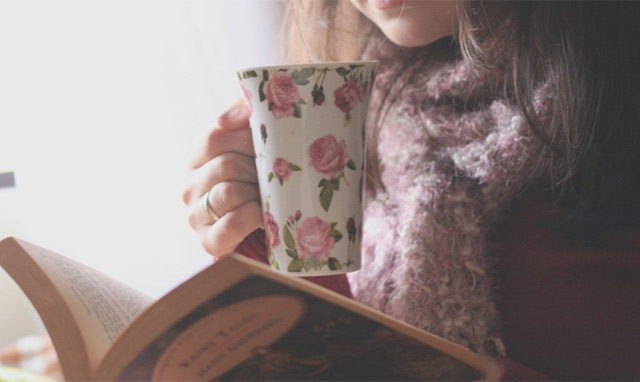 Hình nền sách cho máy tính 9