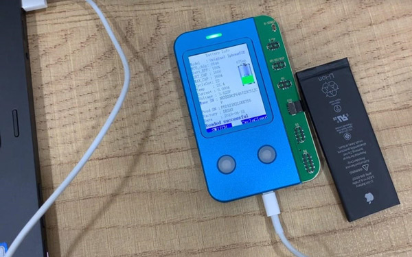 Thiết bị có khả năng thay đổi các thông số của pin iPhone