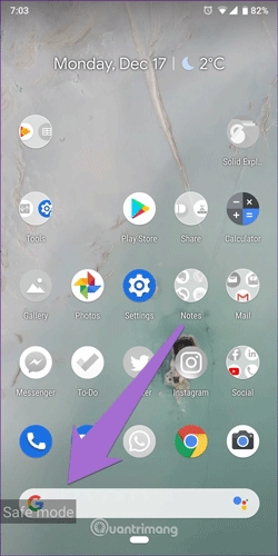 Khởi động vào chế độ Safe mode