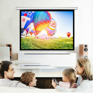 Màn chiếu điện treo tường được nhiều gia đình, văn phòng công ty, trường học ưa chuộng sử dụng.