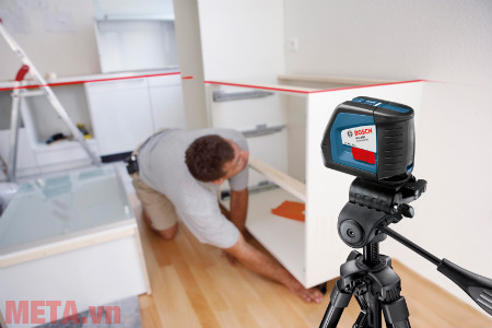 Máy cân bằng laser có thiết kế nhỏ gọn, dễ sử dụng và di chuyển.