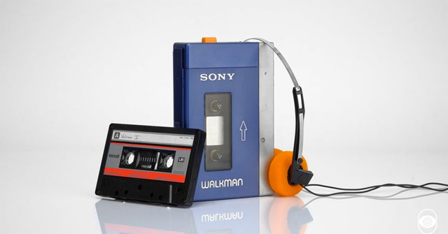 Chiếc máy nghe nhạc Walkman TPS-L2