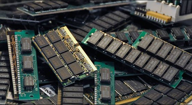 So sánh ram mainboard laptop với PC