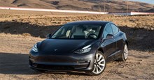 Tesla trở lại mạnh mẽ sau những tháng kinh doanh tệ hại