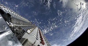 SpaceX thất lạc 3 vệ tinh Starlink sau một tháng phóng lên không gian