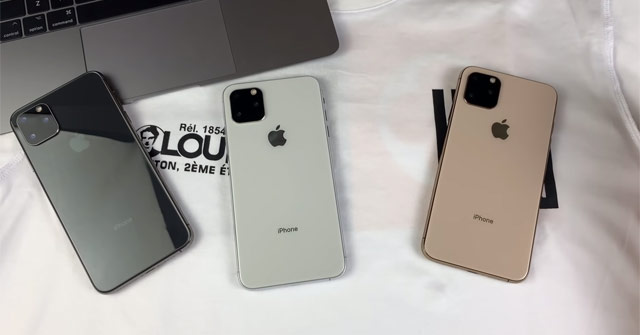 Ba chiếc iPhone 11 với ba màu gold, bạc và đen