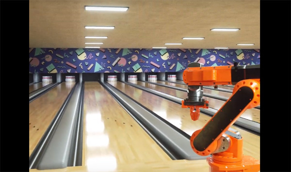 Robot ném bowling chính xác
