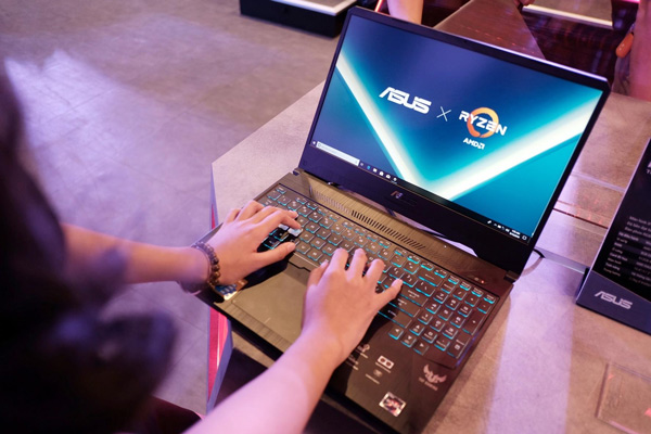 Asus FX505 1