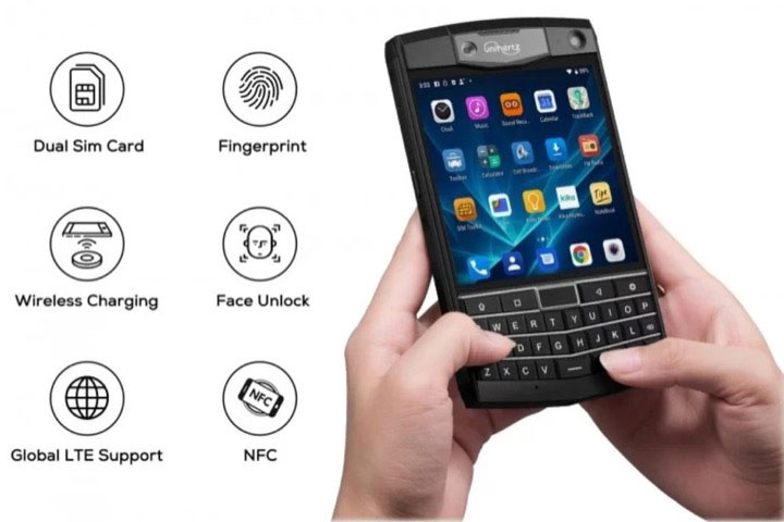 Chiếc Unihertz Titans có thiết kế hoàn toàn giống với chiếc BlackBerry Passport