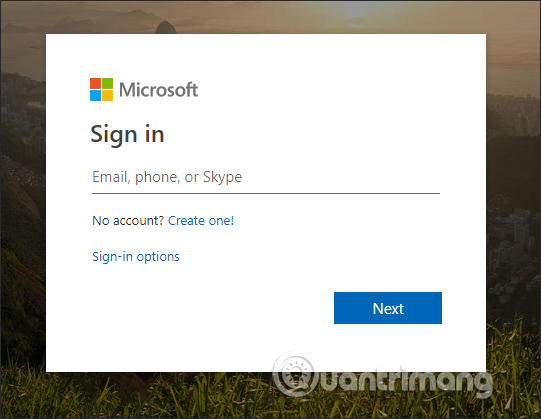 Nhập thông tin tài khoản Microsoft