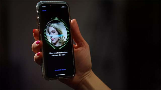 Face ID cho khả năng hoạt động cực kỳ ổn định với độ chính xác cao